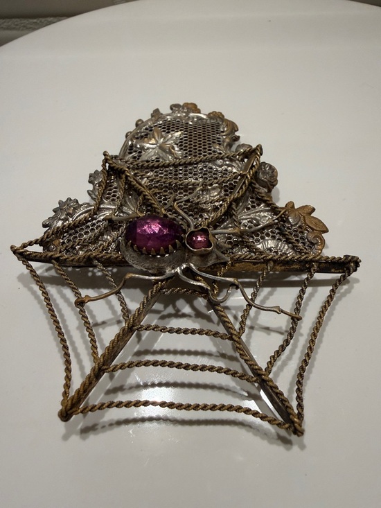 Vintage Metal Filigree Brooch with Purple Stone main image 4